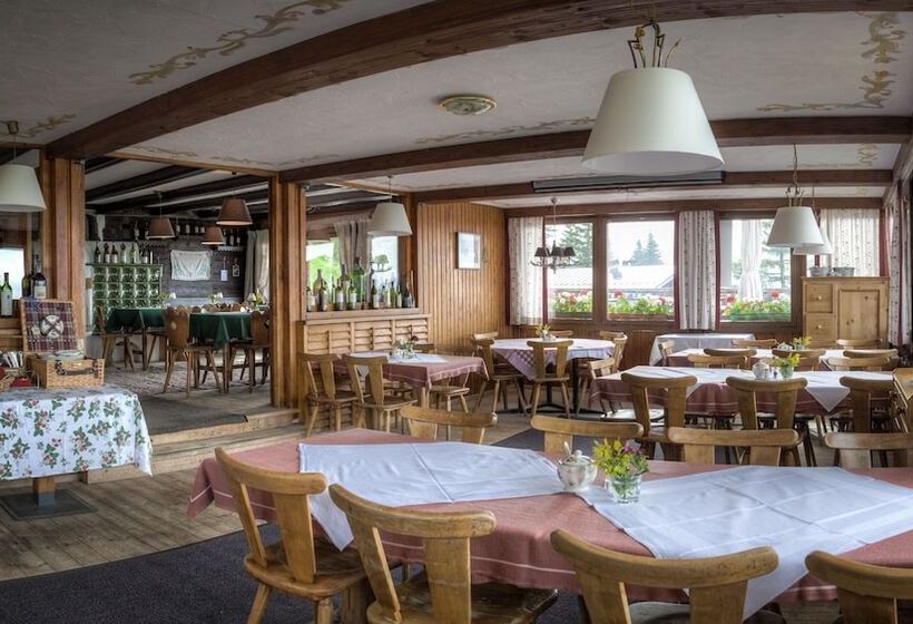 הוסטל Angerer Alm