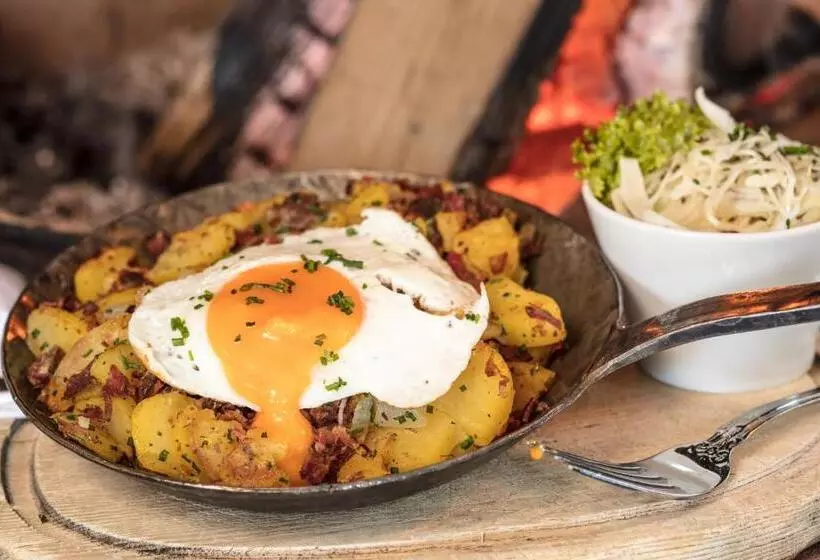 Retkeilymaja Angerer Alm