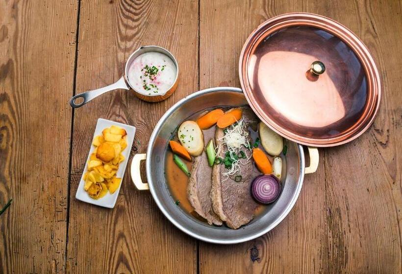 הוסטל Angerer Alm