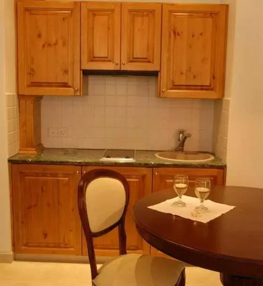 Retkeilymaja Vengera Suites