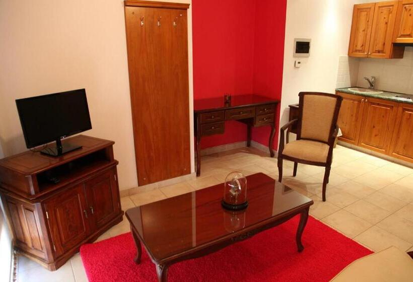 هاستل Vengera Suites