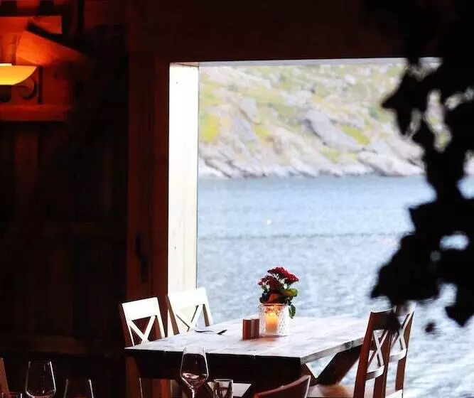 Hotelli Nusfjord Village & Resort