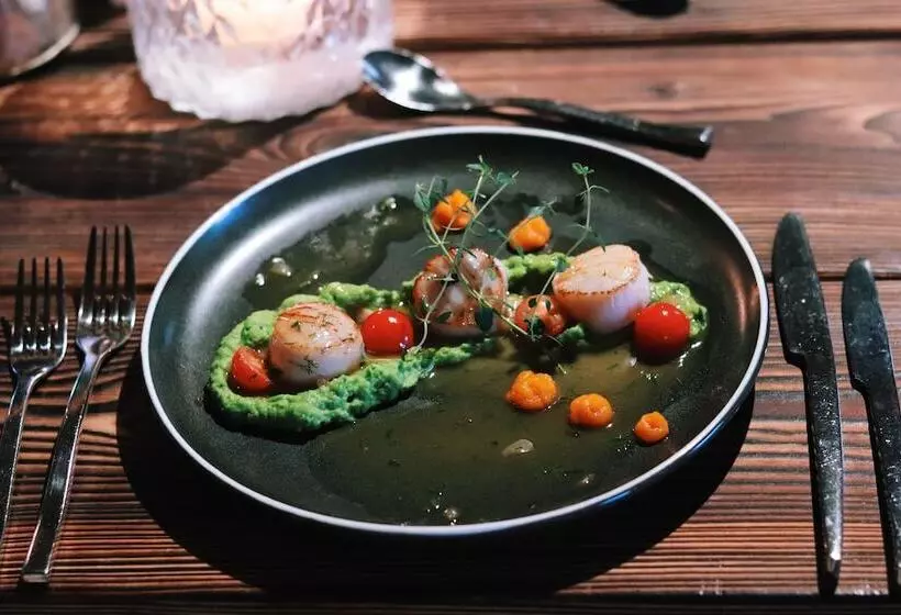 Hotelli Nusfjord Village & Resort