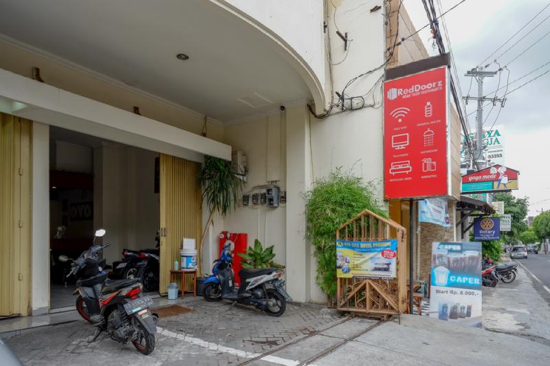 בית מלון כפרי Reddoorz Near Tugu Yogyakarta