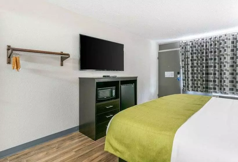 Hotelli Rodeway Inn Kingston Springs