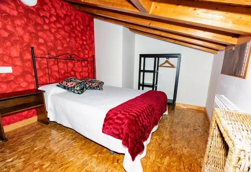پانسیون Albergue Santa Marina