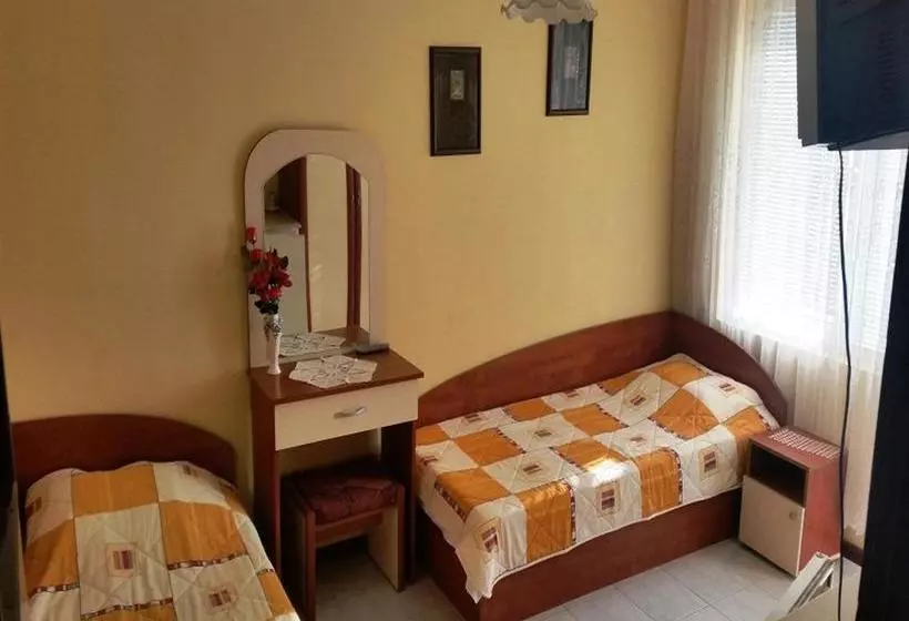 پانسیون Guest House Konomaevi