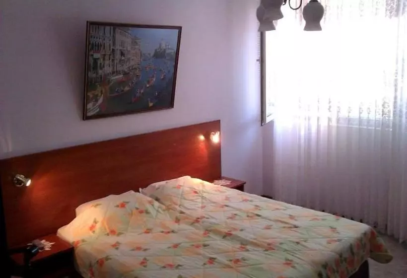 پانسیون Guest House Konomaevi