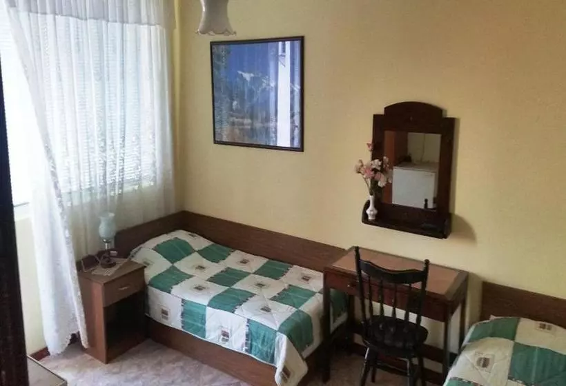پانسیون Guest House Konomaevi