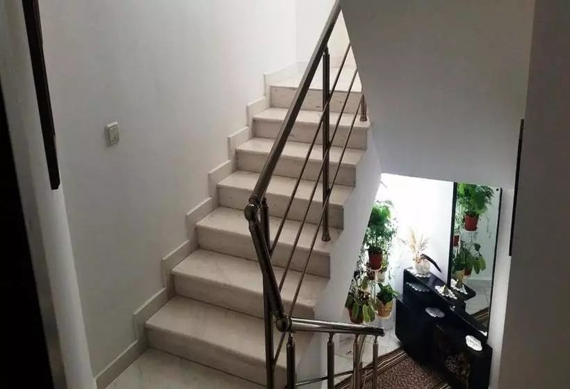پانسیون Guest House Konomaevi