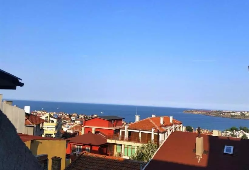 پانسیون Guest House Konomaevi
