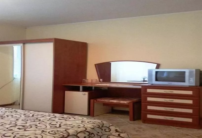 پانسیون Guest House Konomaevi