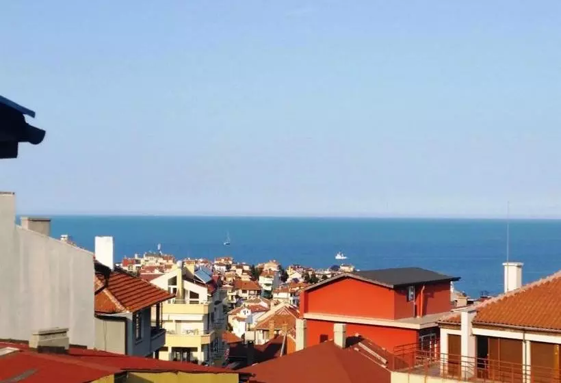 پانسیون Guest House Konomaevi