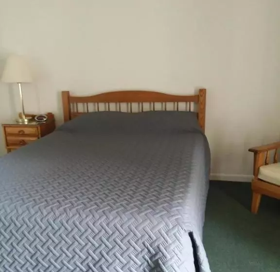 مُتل The Chieftain