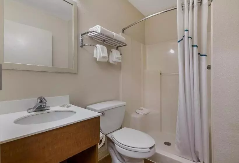 Hometowne Studios By Red Roof Orlando   Ucf Area