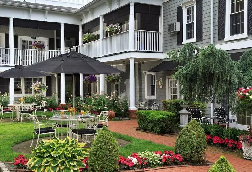 Отель Chateau Inn And Suites