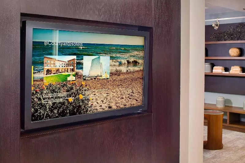 ホテル Courtyard By Marriott Richmond Airport