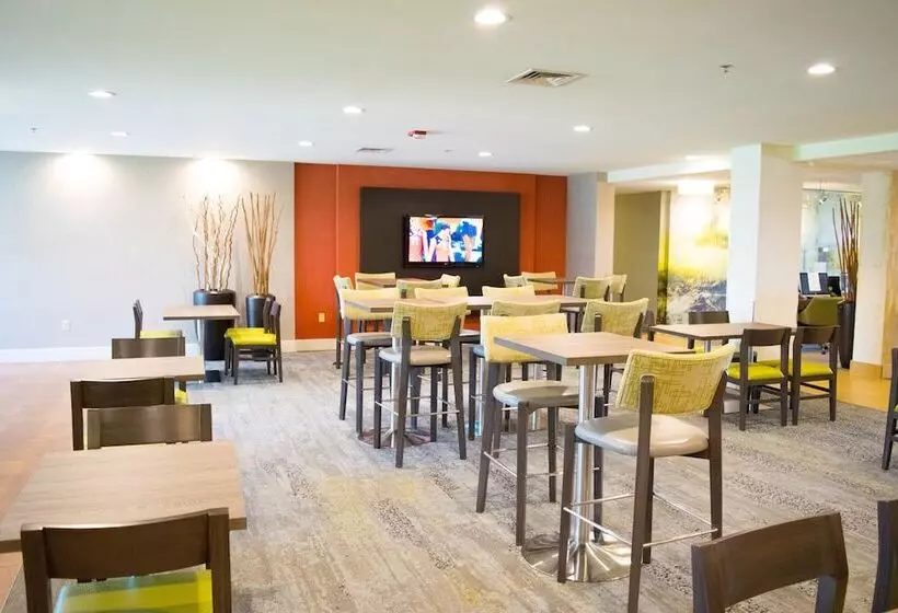 酒店 Courtyard Laredo