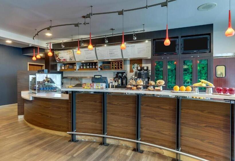 ホテル Courtyard Lexington South/hamburg Place