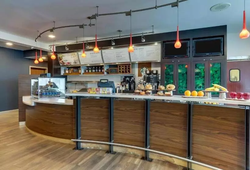 فندق Courtyard Lexington South/hamburg Place