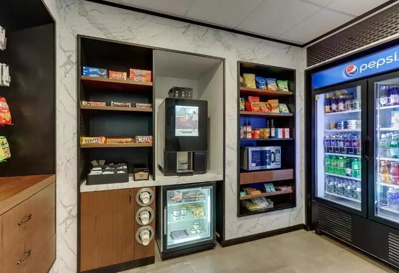 فندق Courtyard Lexington South/hamburg Place