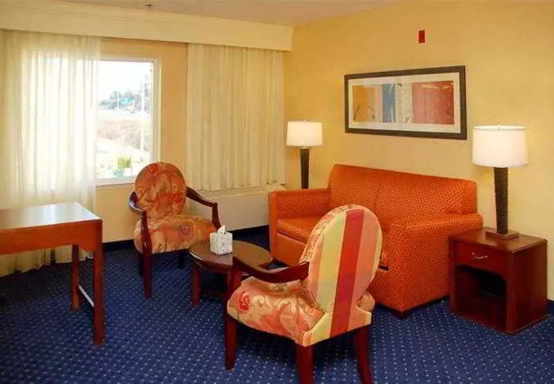 ホテル Courtyard Seattle North/lynnwood Everett