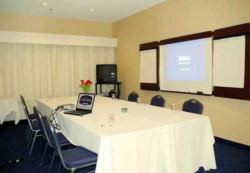 ホテル Courtyard Seattle North/lynnwood Everett