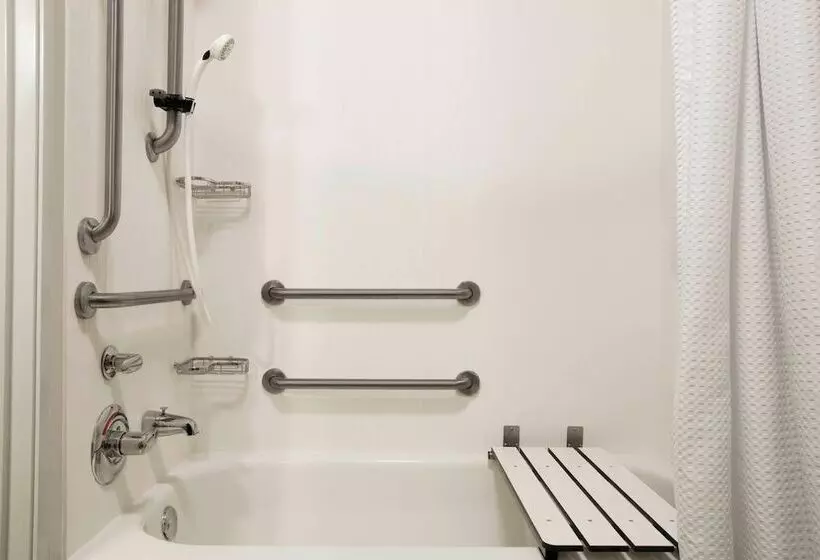 ホテル Courtyard By Marriott Springfield