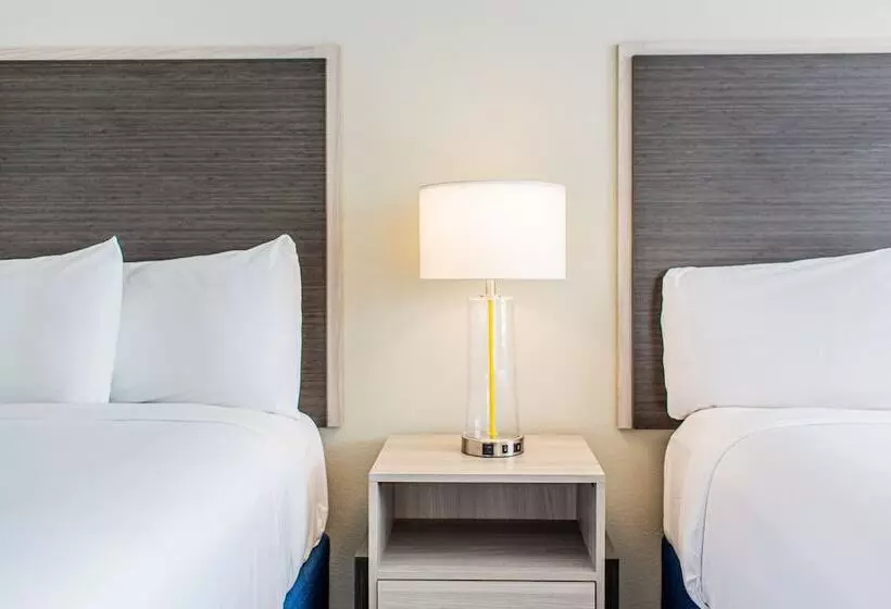 Отель Creekside Inn Downtown