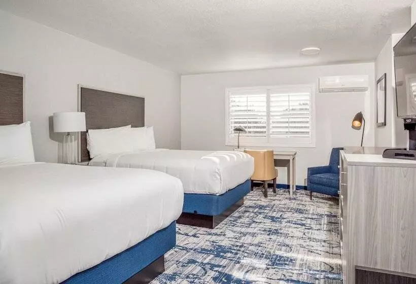 Отель Creekside Inn Downtown