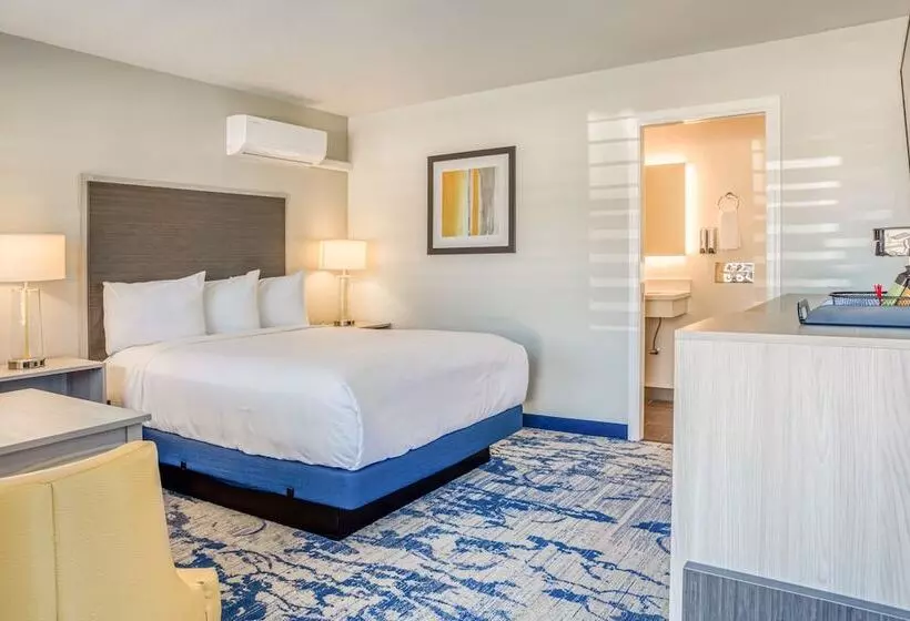 Отель Creekside Inn Downtown