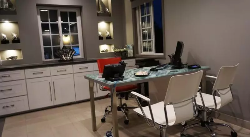 Отель Crescent Bay Inn