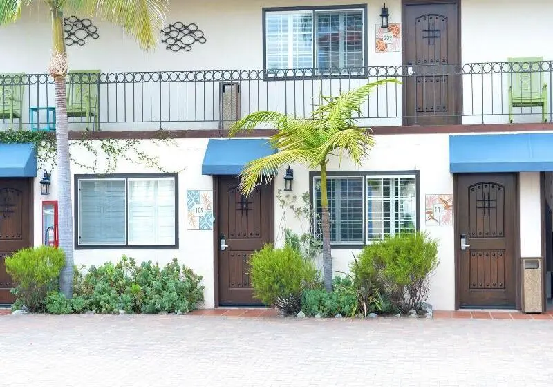 ホテル Crown City Inn Coronado