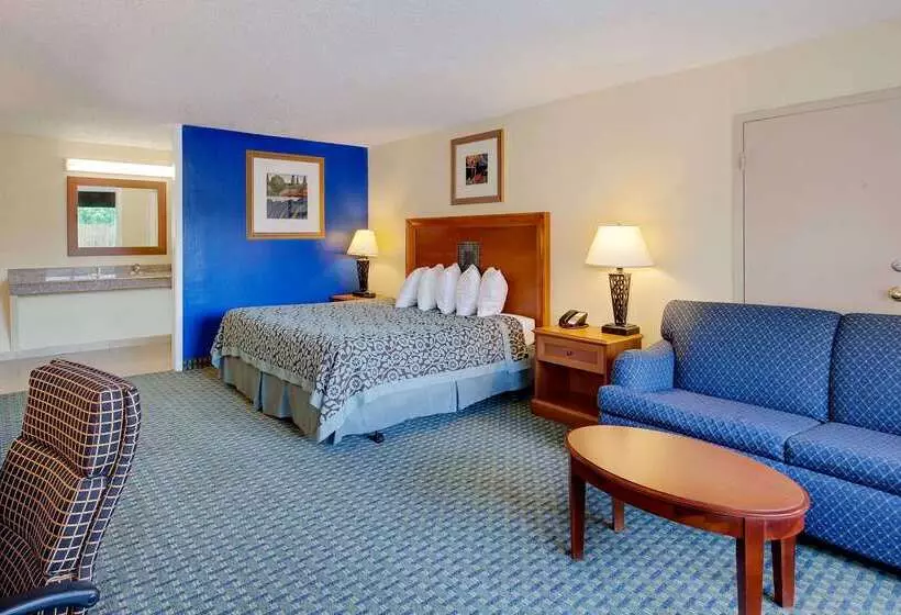 Отель Days Inn By Wyndham Lafayette Near Lafayette Airport