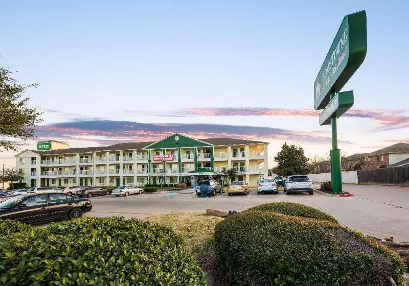 酒店 Hometowne Studios By Red Roof Dallas Irving