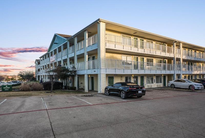 Otel Hometowne Studios By Red Roof Dallas   Irving
