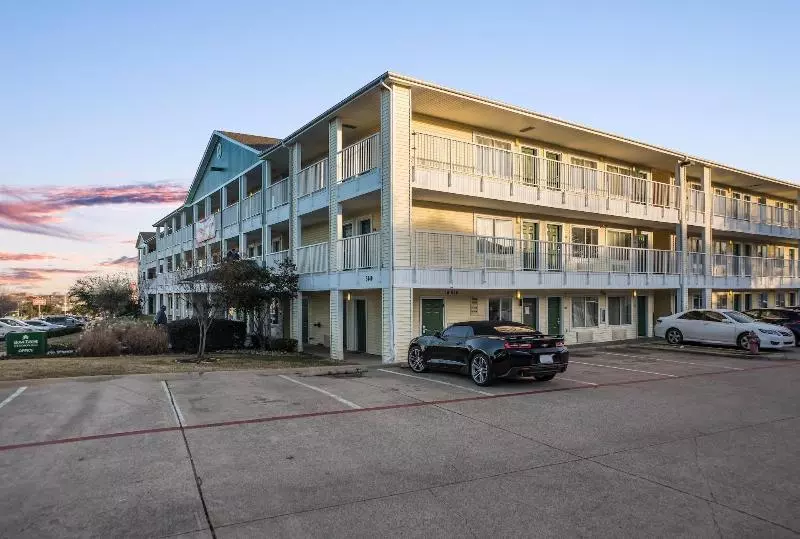 酒店 Hometowne Studios By Red Roof Dallas Irving