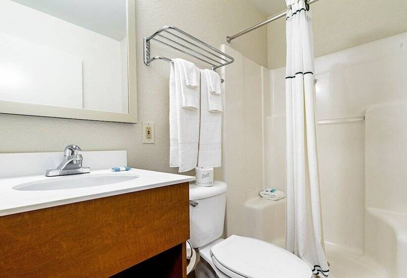 فندق Hometowne Studios By Red Roof Tacoma   Puyallup