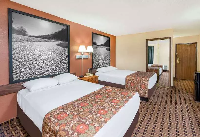 בית מלון כפרי Super 8 By Wyndham Charleston Sikeston East Mo