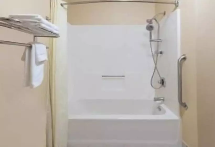 בית מלון כפרי Super 8 By Wyndham Charleston Sikeston East Mo