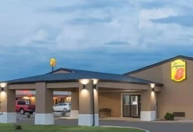 בית מלון כפרי Super 8 By Wyndham Charleston Sikeston East Mo