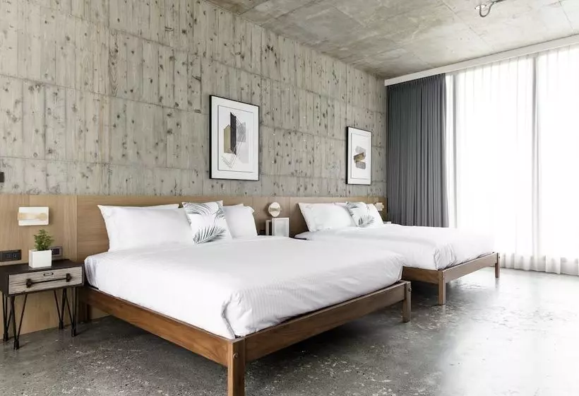 簡易ホテル Crisscross