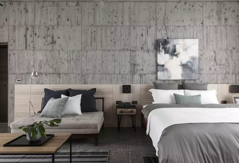 簡易ホテル Crisscross