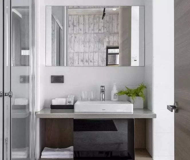 簡易ホテル Crisscross