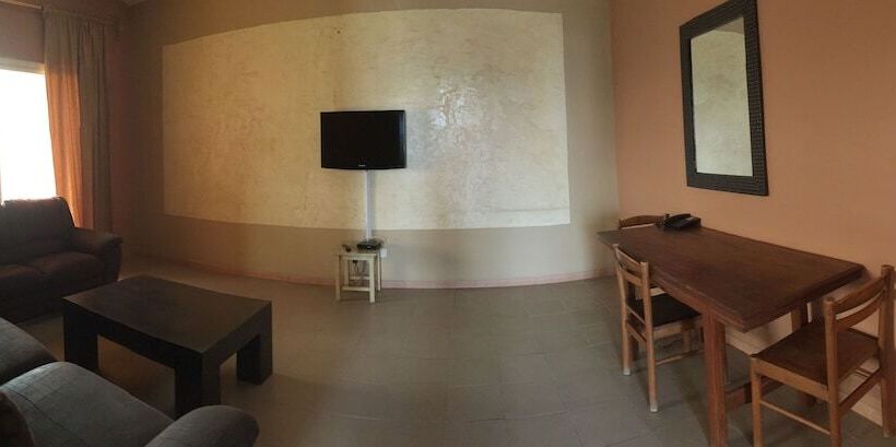 مسافرخانه Hôtel La Citronnelle