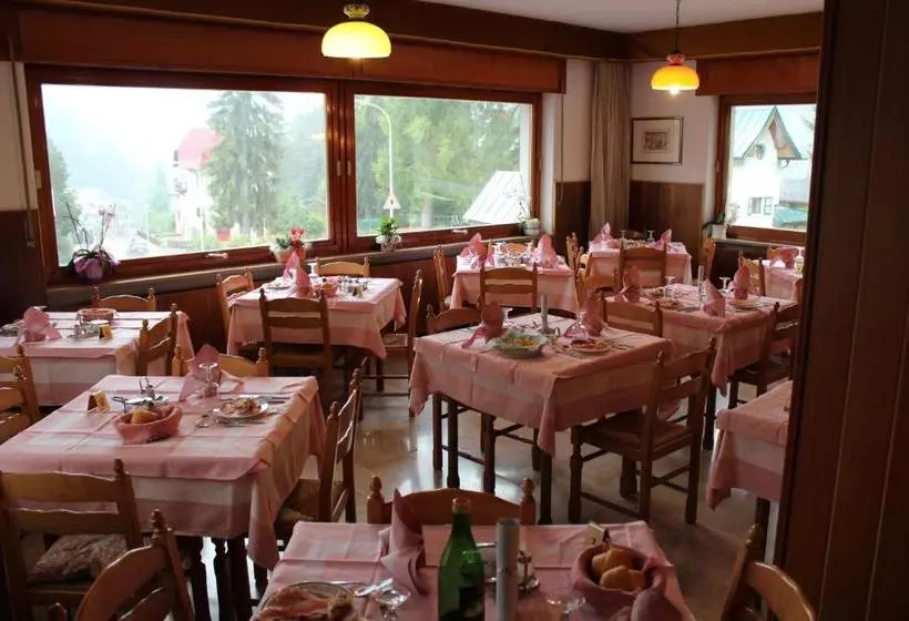 ホテル Cime D'auta