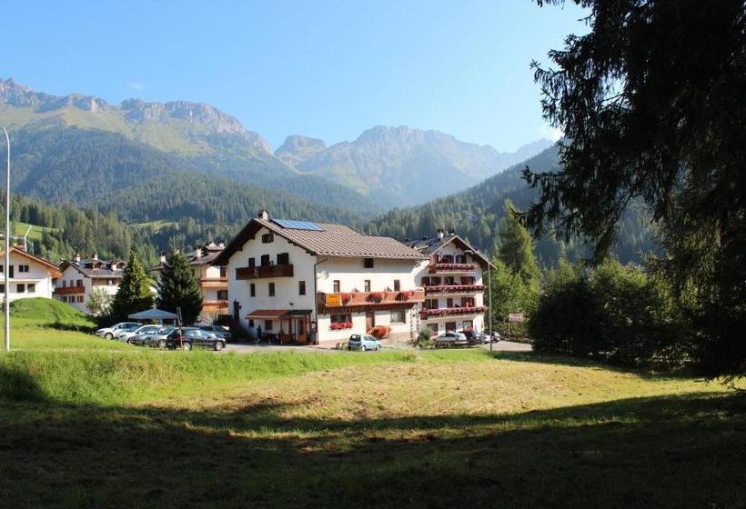 בית מלון כפרי Cime D'auta