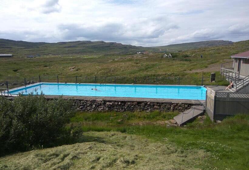 هتل Hótel Laugarhóll With Natural Hot Spring