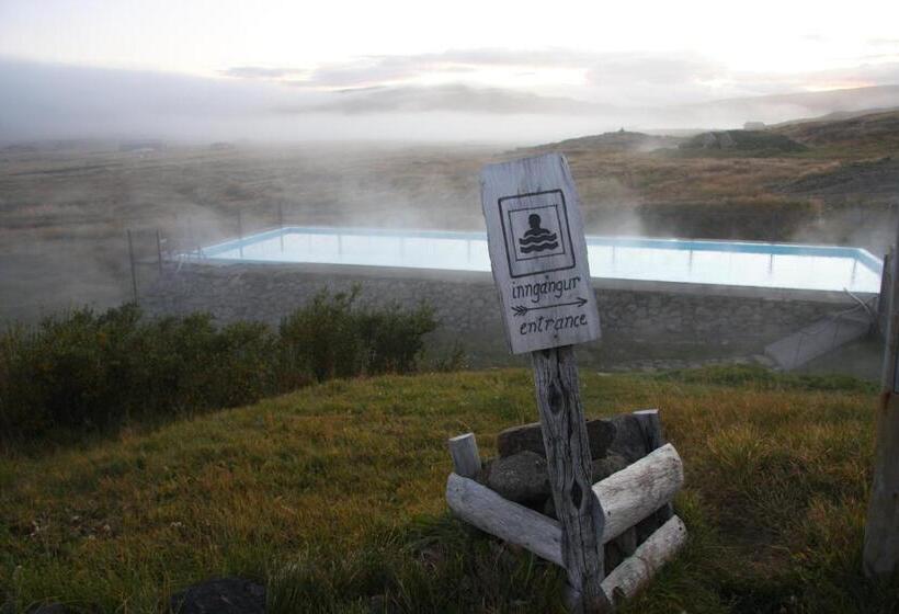 هتل Hótel Laugarhóll With Natural Hot Spring