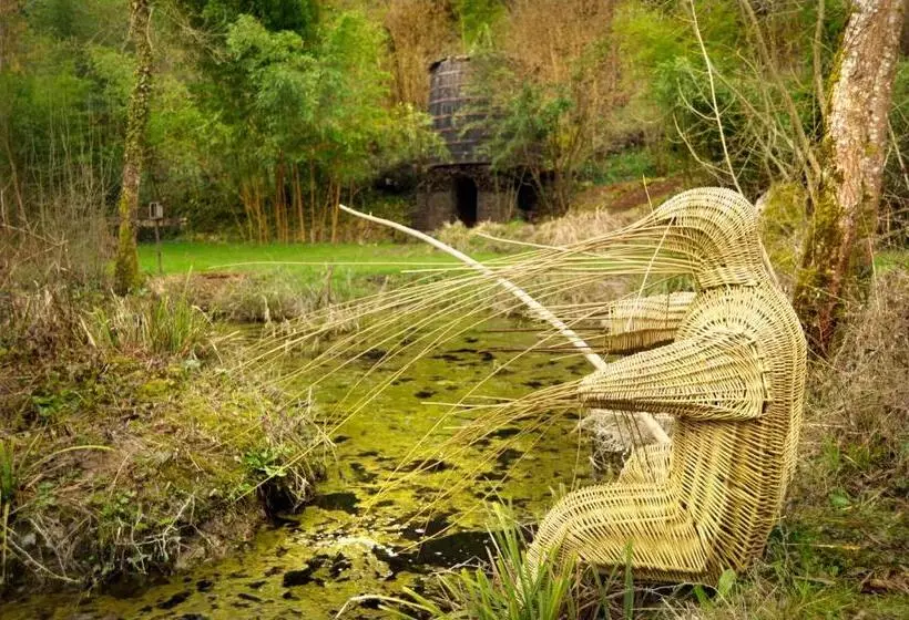 Hotelli Hôtel L Yeuse   Teritoria